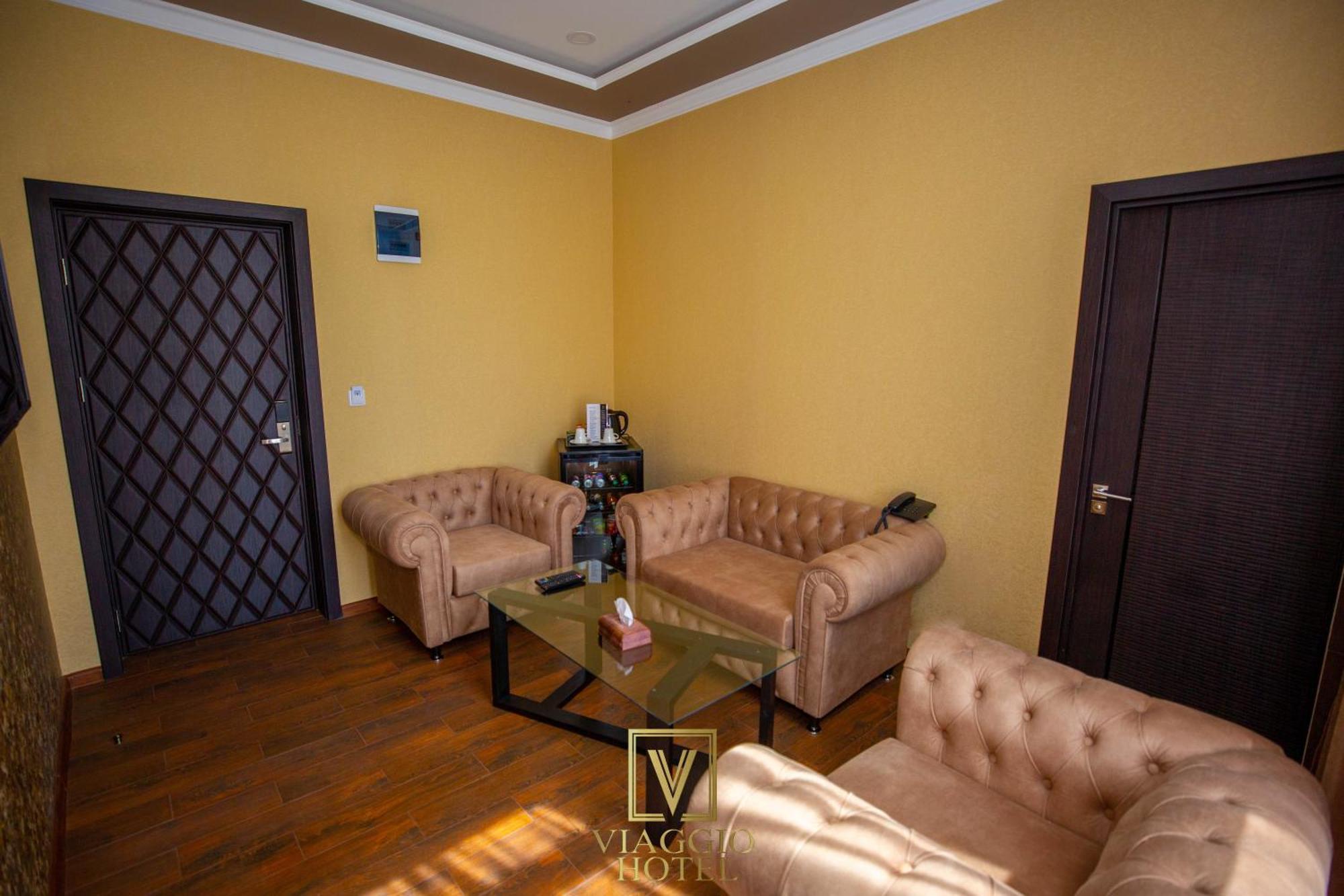Vg Hotel Jereván Kültér fotó
