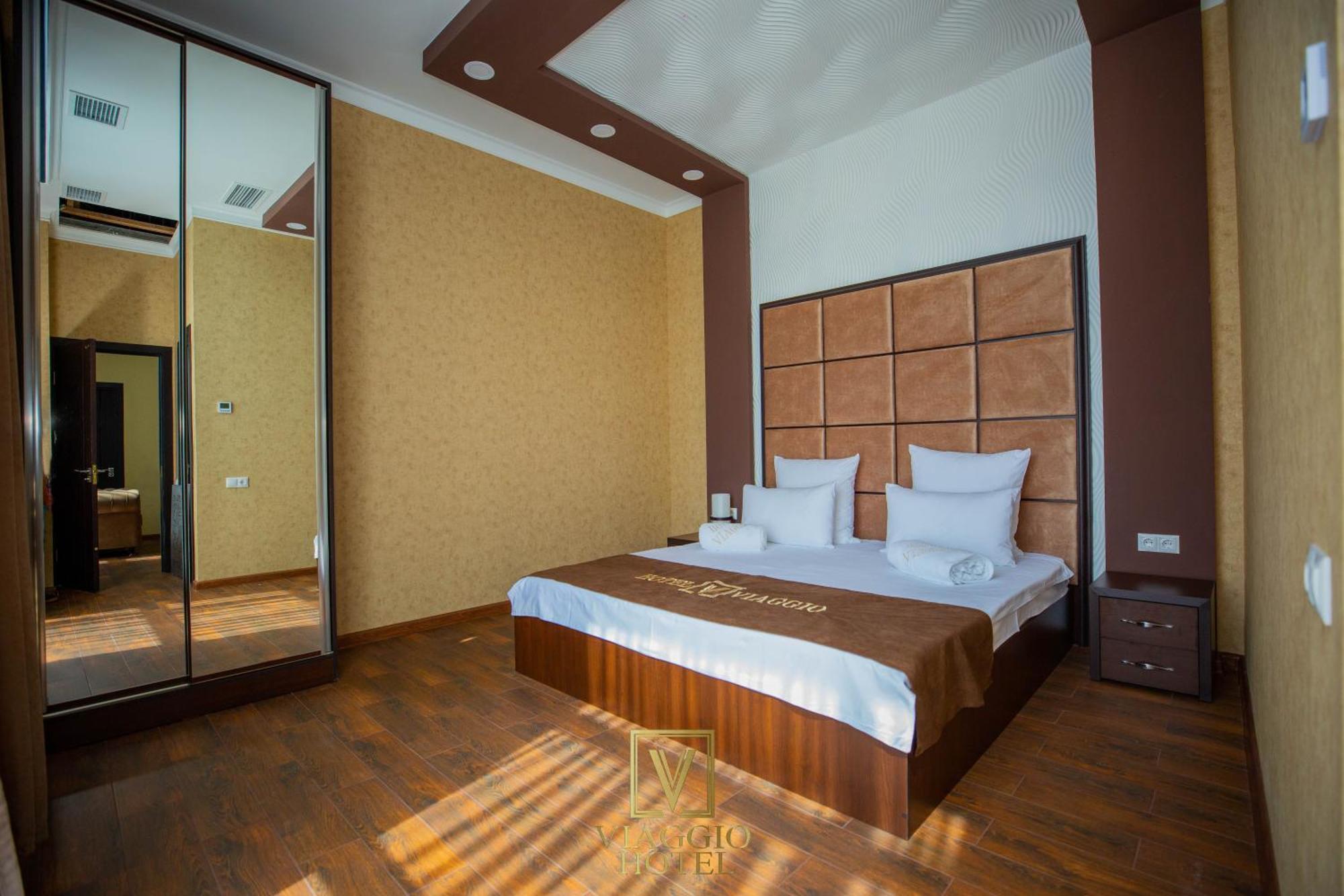Vg Hotel Jereván Kültér fotó
